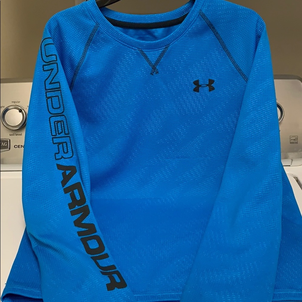 Youth XL Under Armour Shirt